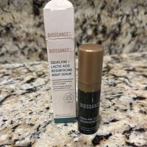 Biossance Squalane + Lactic Acid Resurfacing Night Serum